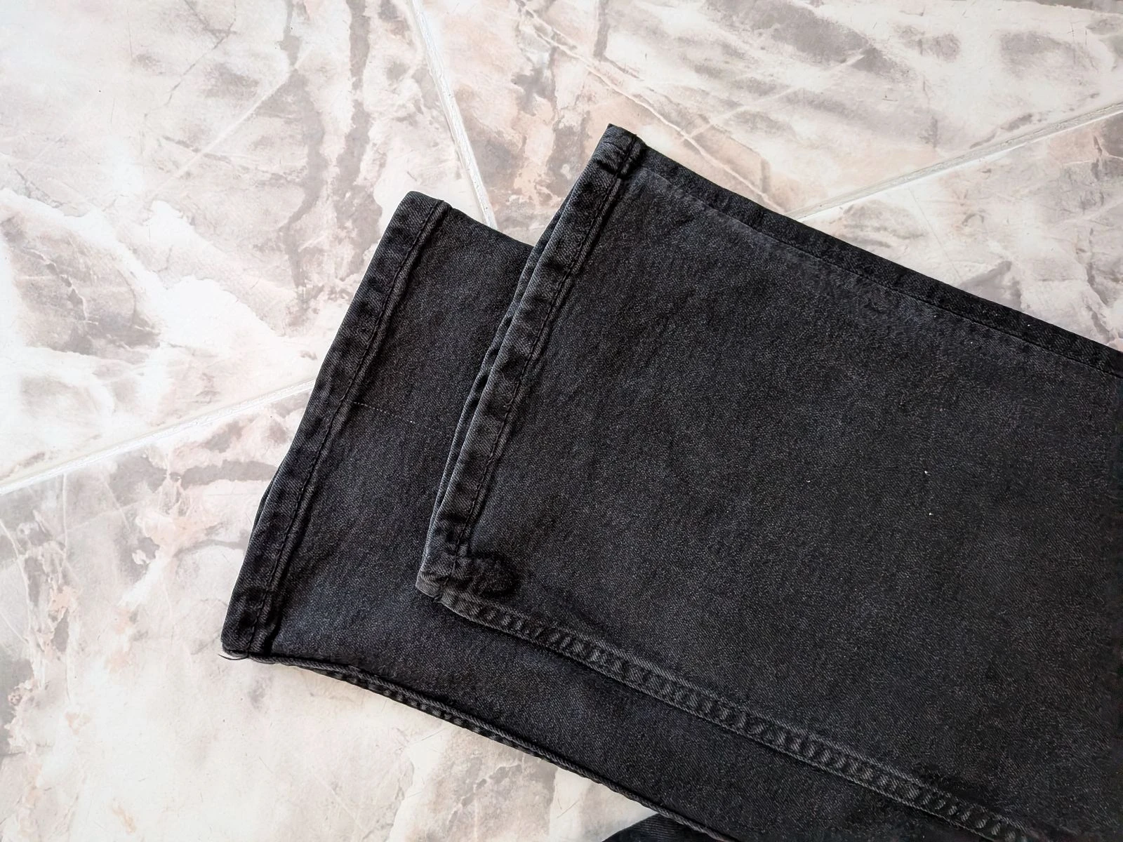 Pantalón negro vaquero  – photo 2